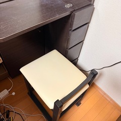 ニトリ ドレッサー 三面鏡タイプ＆スツール付き ✩.*˚ ダークブラウンの画像