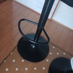 カウンターチェアの画像