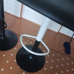 カウンターチェアの画像