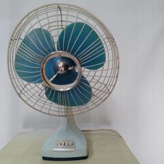 昭和レトロな扇風機の画像