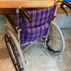 自走用車椅子の画像