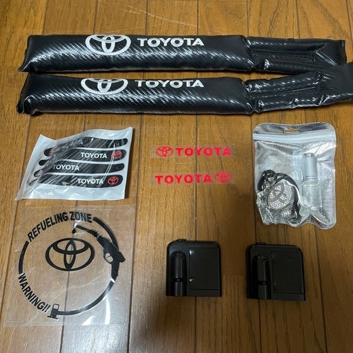 非売品】新型ヴォクシー店頭展示用ミニカー1/30 他3台セット