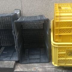 あげます。農業用コンテナ４個の画像