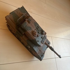 戦車　ラジコンの画像