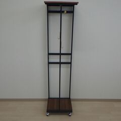 ハンガーラック（ブラック）【小金井市民限定】（小金井市再生家具）品番：07-01-01 ※新規優先の画像