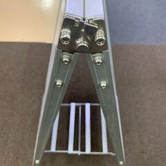 「中古アルミA型サイン 1台￥2.500」の画像