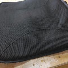 通気快適座布団（ほとんど使用せず）の画像