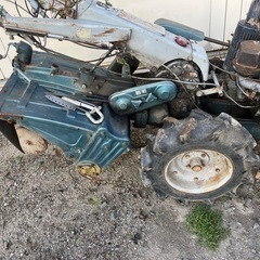 クボタ耕運機　の画像