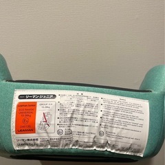 車用 大きな子供用 チャイルドシート の画像