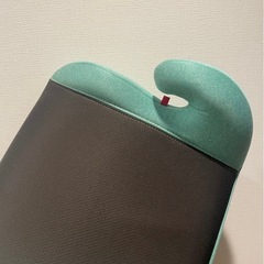 車用 大きな子供用 チャイルドシート の画像