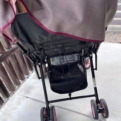 ベビーカー　コンビの画像