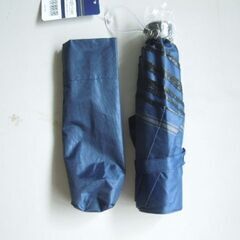 【ご成約済】Simple Line ネイビーのUVカット折りたたみ傘（新品・未使用）の画像
