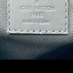 LOUIS VUITTON ポシェット ディスカバリー モノグラムシャドウの画像