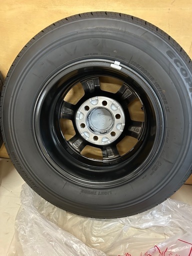 新車外し ハイエース 送料込み 195/80R15 ブリヂストン4本純正