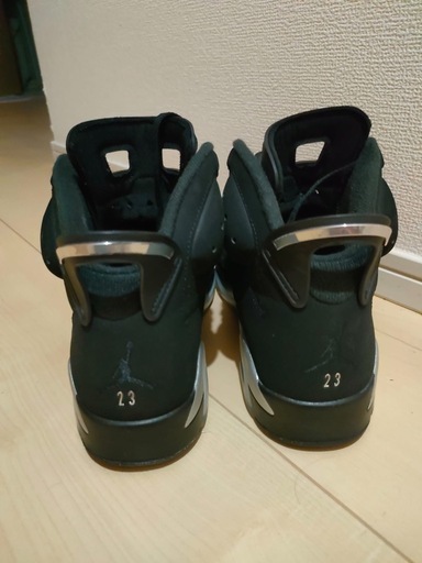 Air Jordan 6 ブラック23スニーカー
