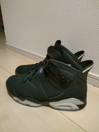 Air Jordan 6 ブラック23スニーカー