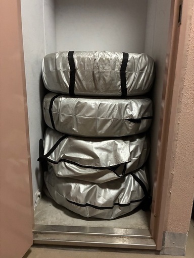 決まりました！ありがとうございました。【値下げしました】7/12まで【BS BLIZZAK DM-V3 225/65R17】スタッドレ