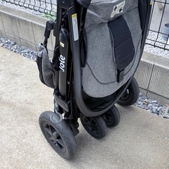 Joie(ジョイー) 三輪ベビーカー ライトトラックス エア クロムの画像