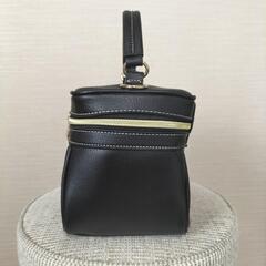 しまむら　HK WORKS LONDON バニティバッグの画像
