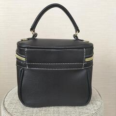 しまむら　HK WORKS LONDON バニティバッグの画像