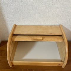 木製　ブレッドケースの画像