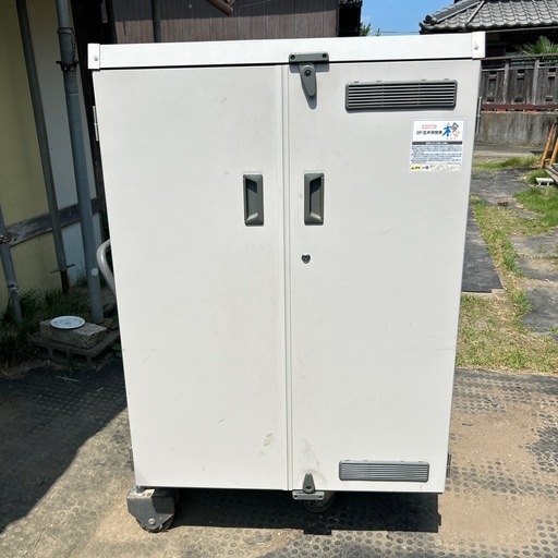 決まりました　
ヨド　玄米保管庫　稔