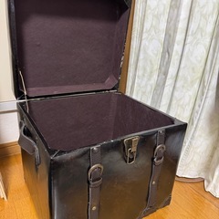 ♪お値下げ♪トランク風スツール♪の画像