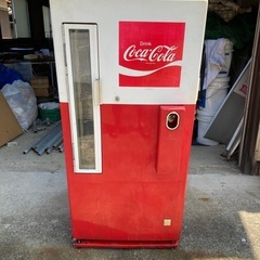 コカコーラの冷蔵庫　ビンテージ