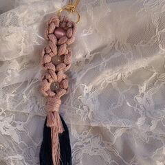 【訳あり】天然石　フラワー　花　キーホルダーの画像