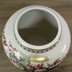陶芸品　九谷焼風花瓶の画像