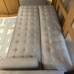 ソファーベッドの画像
