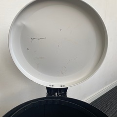 【決定】ペダル式ゴミ箱の画像