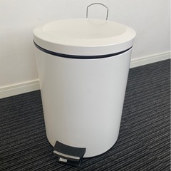 【決定】ペダル式ゴミ箱