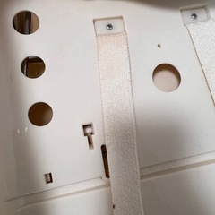 コンビ　電動ハイローチェア　スウィング　combiの画像