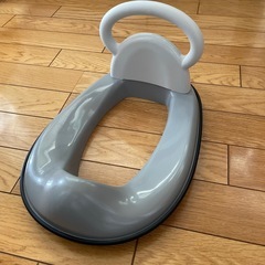 【差し上げます】子供用　補助便座　の画像