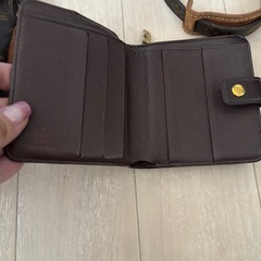 ルイヴィトン　ショルダーバック&ダミエ財布　2点セット　お安くどうぞ(❁ᴗ͈ˬᴗ͈)⁾⁾⁾ᵖᵉᵏᵒの画像