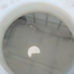 鹿児島発　水タンクです。　1000ml　バルブ付き　引き取り歓迎の画像