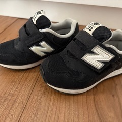 ニューバランス　靴　15.0cmの画像