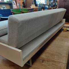 【愛品倶楽部柏店】クッション付きソファベッド 幅200cm ※重いので搬入経路等ご注意をの画像