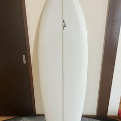 トーマス　
サーフボード  