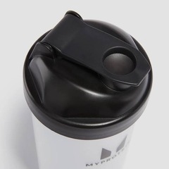 MYPROTEIN プロテインシェイカー 透明/黒の画像
