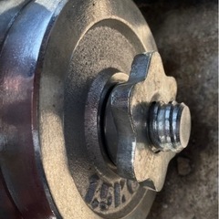 ダンベル可変式　20kg 2セット　計40kgの画像