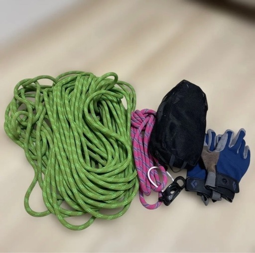 リードクライミング　ハーネス(Mサイズ) グローブ ATC ロープ40m 一式