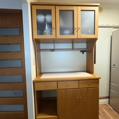 7/20まで！　東馬家具　食器棚　木製　レンジボード　タイル貼り