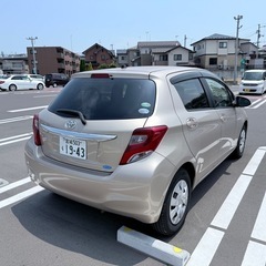 27年式 ヴィッツ 1300cc 31000キロの画像