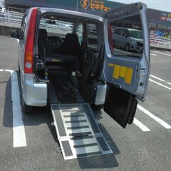 ダイハツムーブスローパー　＃車椅子＃回転シートの画像
