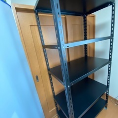 スチールラックの画像