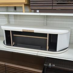 テレビボード　キャスター付き　ホワイト　収納家具の画像