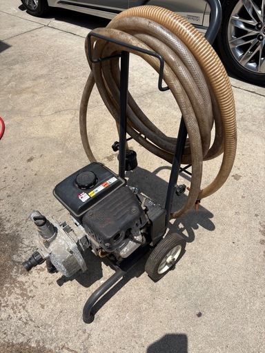 三菱　エンジンポンプ　エンジン始動OK