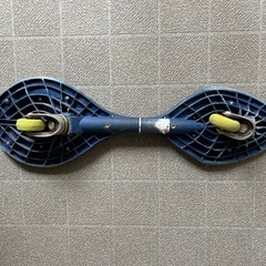 ラングスジャパン　リップスティックデラックスミニ　アヴィーゴストリートボーイ　キックボードの画像